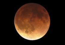 Marzo comienza con el primer eclipse lunar total del año