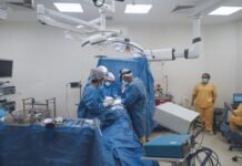 Realizaron dos trasplantes de córnea en el Hospital Carrillo