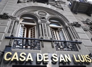 El Gobierno volvió a poner en venta la Casa de San Luis en Buenos Aires