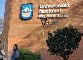 Universidades nacionales: acuerdan aumento salarial del 24,33% y suba del 20% para gastos de funcionamiento