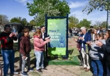 Poggi e Hissa inauguraron la remodelación de la plaza San Luis Rey de Francia
