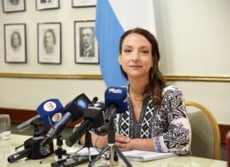 La Muni Más Cerca llegó al centro puntano con alta demanda de vacunas y servicios como zoonosis