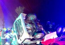 Villa Mercedes: un hombre falleció tras el vuelco de un camión en la rotonda de la ruta nacional 8 y Circunvalación