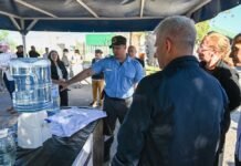Poggi inauguró un centro de ventas y una planta purificadora en la penitenciaría