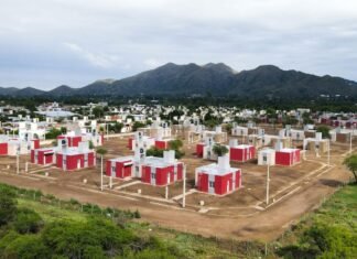 El Gobierno entregó 98 viviendas en Juana Koslay y Tilisarao