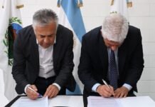 Poggi y Cornejo firmaron un convenio para crear una zona unificada de control policial en el límite interprovincial
