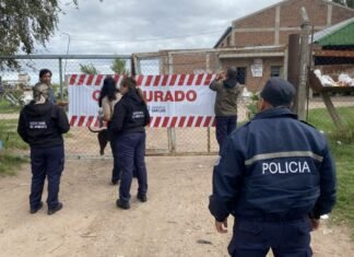 Clausuraron una recicladora clandestina en el barrio 1° de Mayo