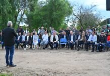 El Gobierno anunció una obra de provisión de agua cruda e inauguró otras de agua potable y cloacas