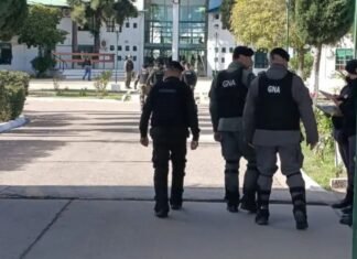 Allanaron la penitenciaría provincial: secuestraron documentación y apartaron a dos agentes