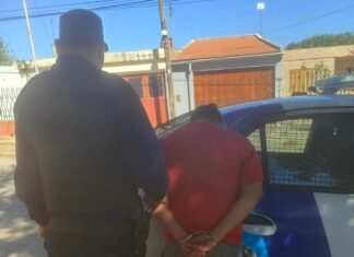 Lo detuvieron por comprar carne con una transferencia digital trucha