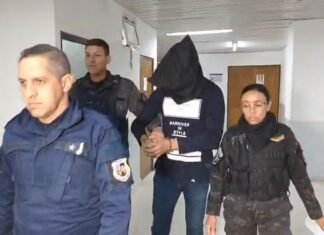Le otorgaron la prisión domiciliaria al policía imputado por la golpiza a Brian Arévalo