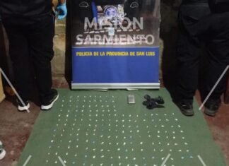 Misión Sarmiento: incautaron 284 dosis de cocaína y detuvieron a una mujer