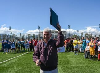 Poggi firmó la licitación para finalizar la Villa Deportiva