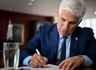 Poggi disuelve la Secretaría de Estado PANE