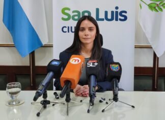 La Municipalidad desmontó la antena del barrio Cerro de la Cruz y buscará cobrarle $15 millones a la empresa