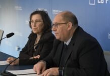 Dos colectivos de Nación recorrerán San Luis durante un mes para realizar controles oftalmológicos y entregar anteojos gratuitos a niños