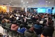 Poggi entregĂł beneficios, certificados y homologaciones a mĂĄs de un centenar de empresas y emprendimientos