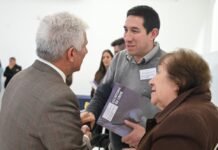 Vecinos de Juana Koslay y La Punta recibieron sus escrituras y el Gobierno se acerca a las 7 mil entregas
