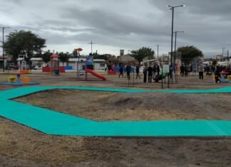 Con una inversión de $70 millones, Hissa inauguró la renovada plaza del barrio Jardín Sucre y destacó mejoras en la zona