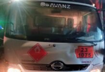 Juana Koskay: un hombre falleció tras ser aplastado por un camión cargado con garrafas