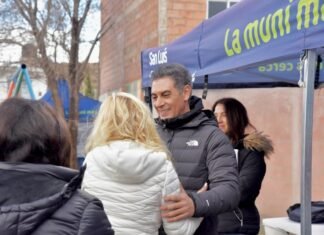 La edición 101 de La Muni Más Cerca llegó al barrio Amppare con servicios y anuncios de mejoras para la plaza