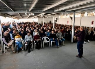 Avanzar reunió a su militancia, entregó certificados de su “Escuela de Gobierno” y respaldó la reforma de la Constitución