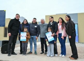 Otras siete familias de La Toma recibirán las llaves de su vivienda y podrán mudarse este sábado