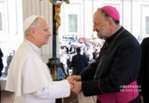 El Papa León XIV recibió al obispo de San Luis en una audiencia privada en el Vaticano