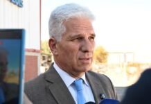 Poggi adelantó el aumento salarial: el 5% de octubre se pagará en septiembre y el 5% de noviembre en octubre