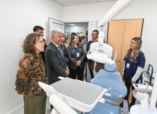 Inauguraron el nuevo Centro de Atención Primaria del barrio AMEP y la primera base propia del SEMPRO