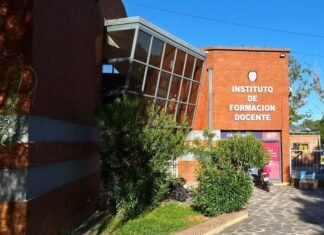 Convocan a cubrir cargos docentes y de personal de apoyo en el IFDC San Luis