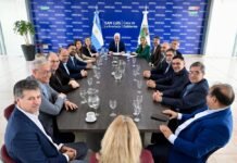 Poggi promulgó el Presupuesto 2027 y reglamentó el RIPEE, dos de las principales herramientas económicas para el próximo año