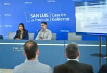 La ministra de Hacienda presentó el plan de Desendeudamiento Familiar a representantes bancarios