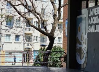 Evacuaron la UNSL por una amenaza de “masacre” enviada por correo que menciona al grupo “984”